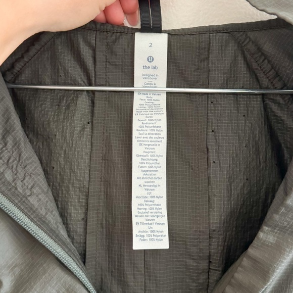 Lululemon The Lab Assemblage Shell Lightweight Jacket - Picture 5 of 5